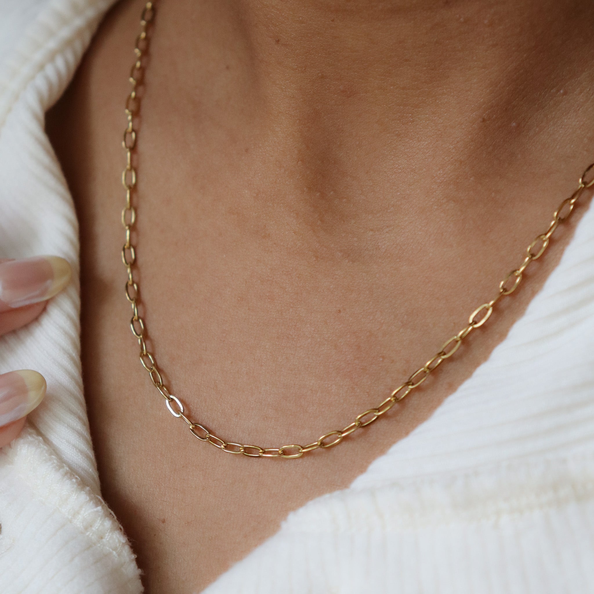 Thin link chain