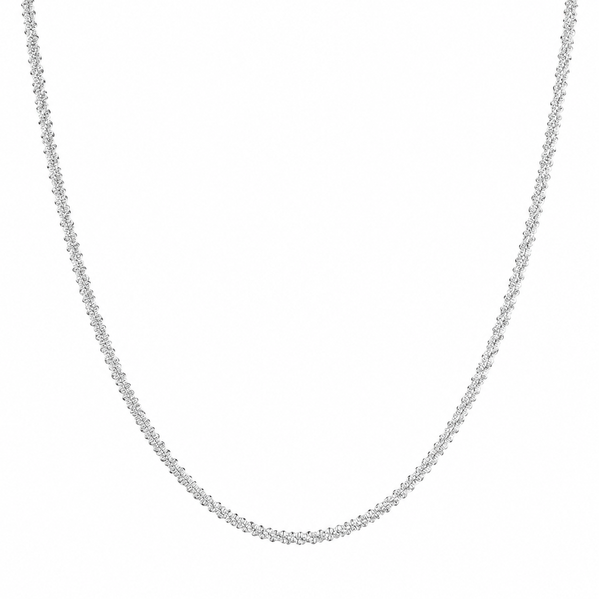 Ruffled Chain in Silver on white background
