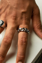 Cuban ring