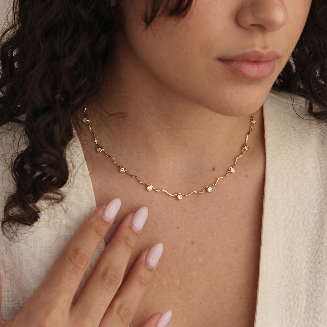 Gilded Chain worn in a wider view
