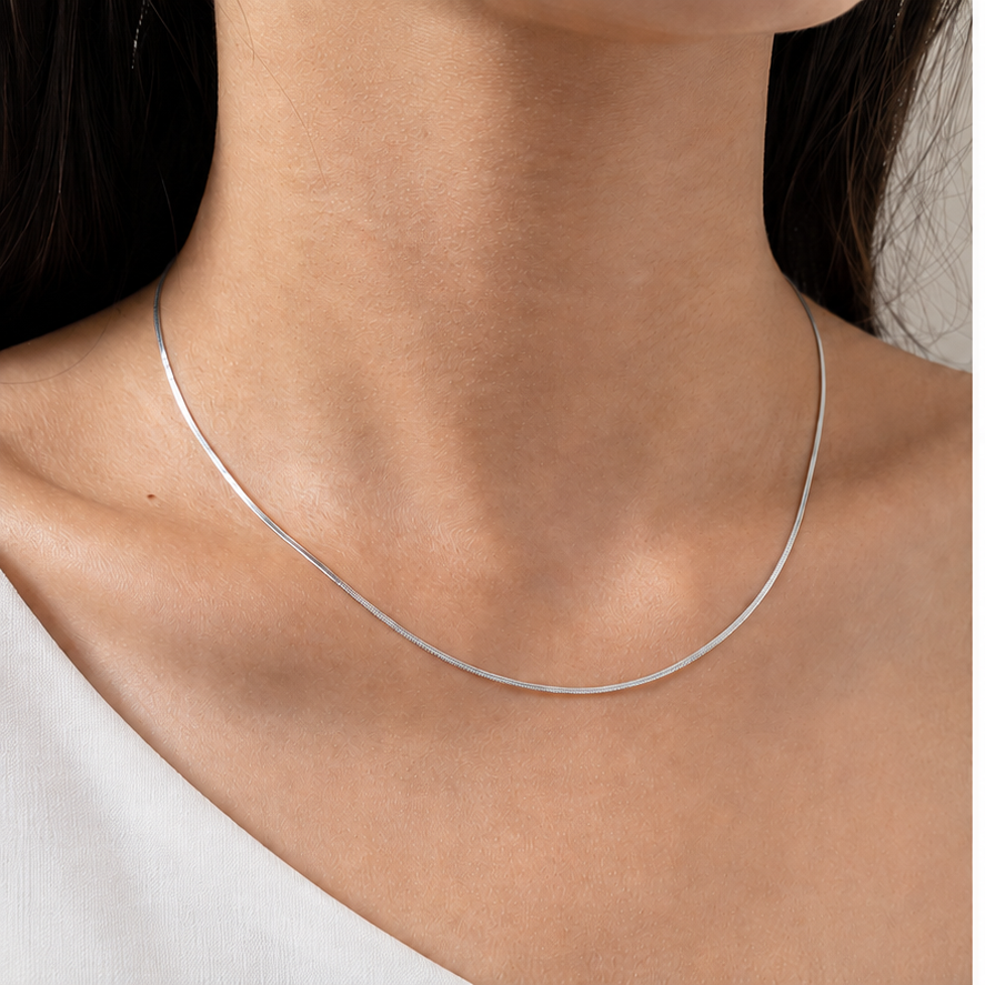 Micro Flat Chain in Silver worn in a close-up model view