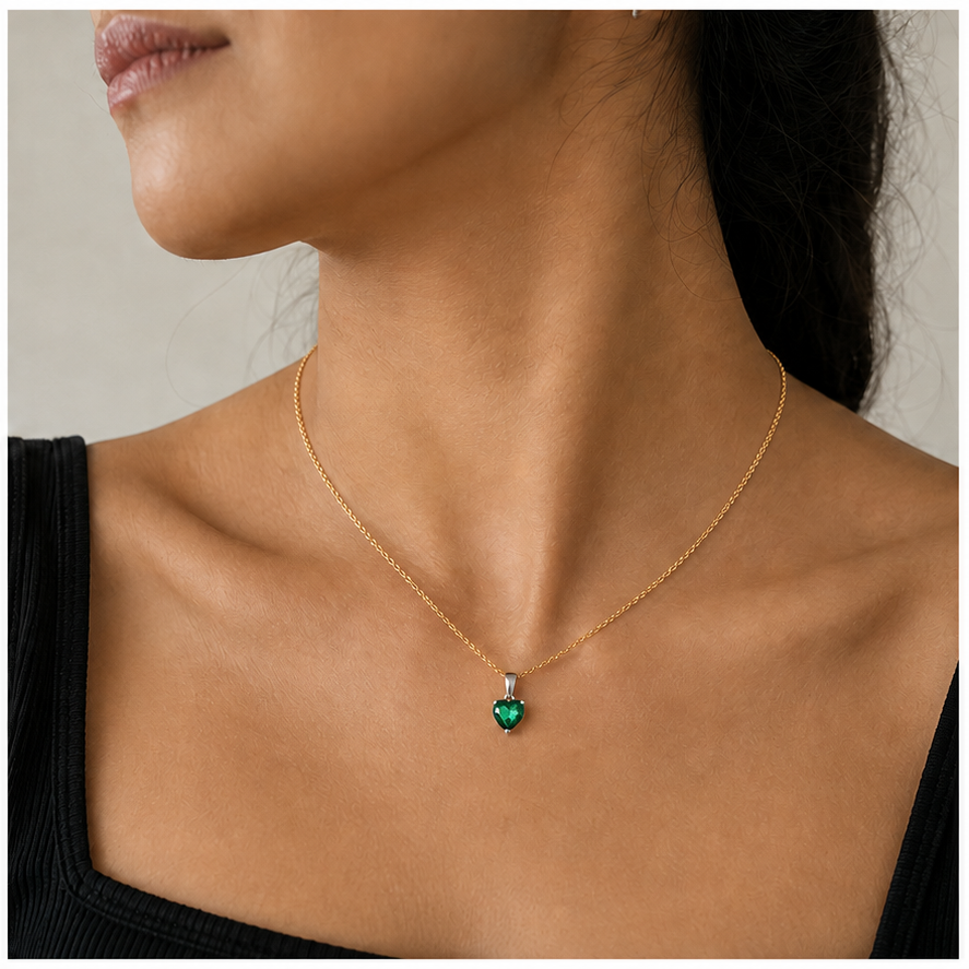Mini Wave Chain in Gold styled with one charm on a model