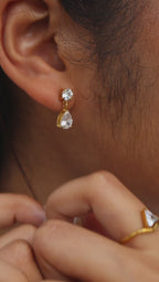 Love triangle ring
