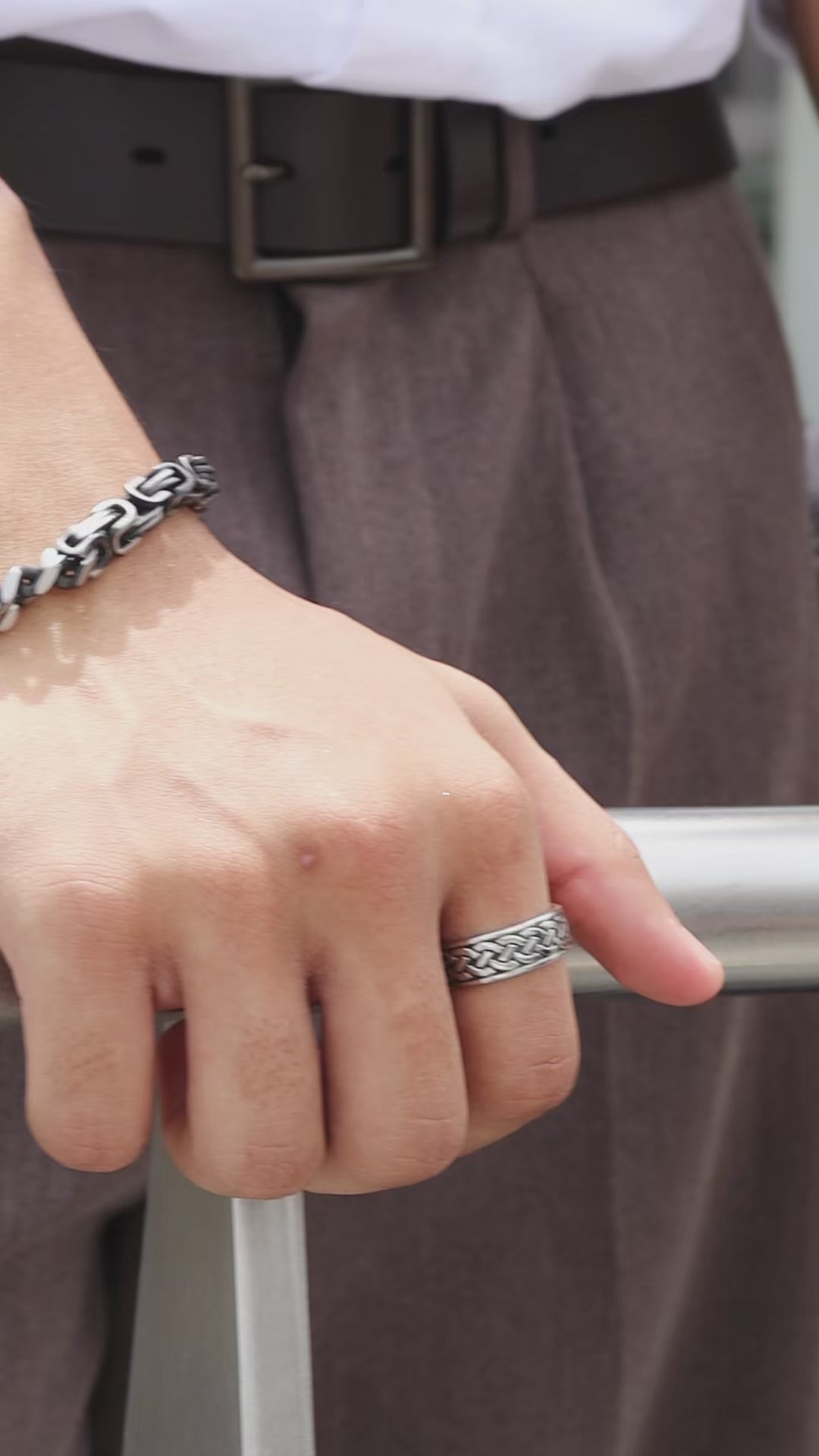 Apex bracelet
