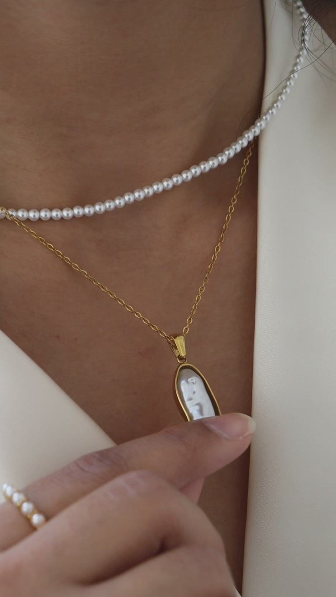 Pearl drop ring