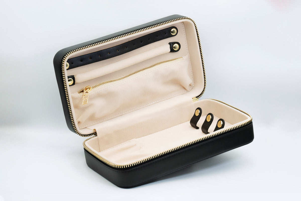 Travel box