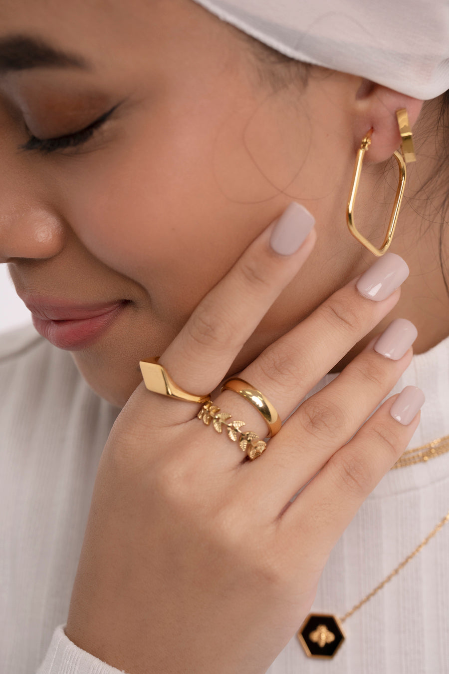Rihanna ring