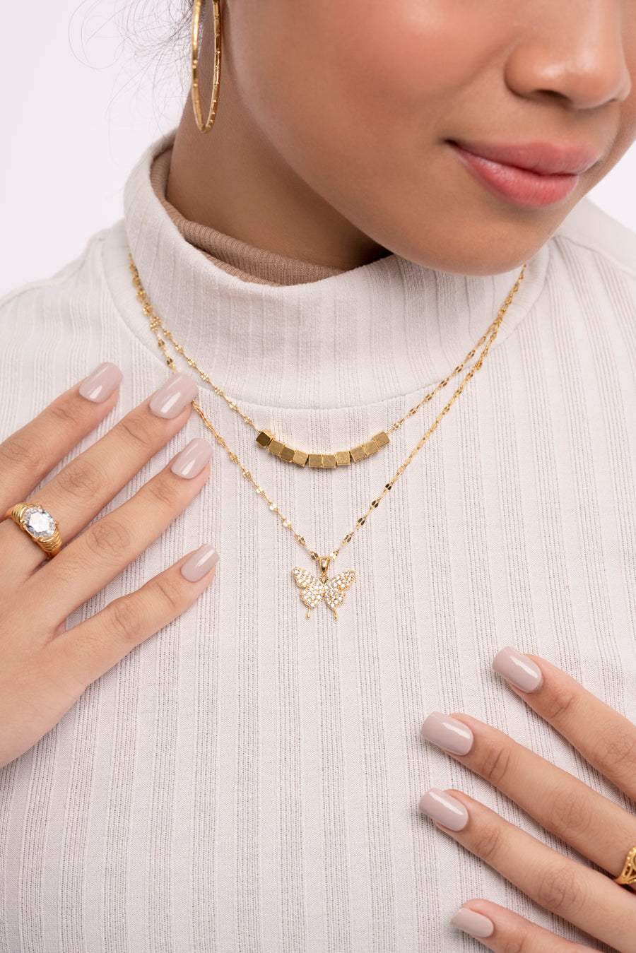 Cuboid string chain