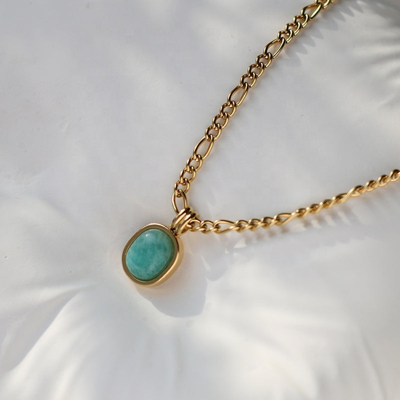 Lakeside chain