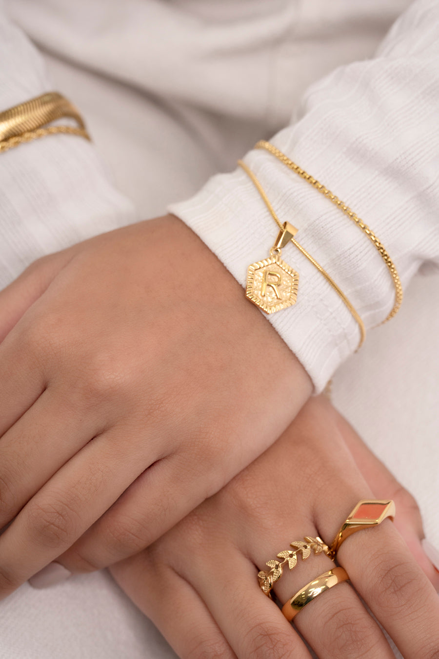 Thin snake bracelet
