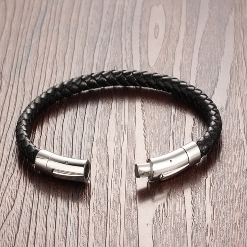 Adjustable rope bracelet