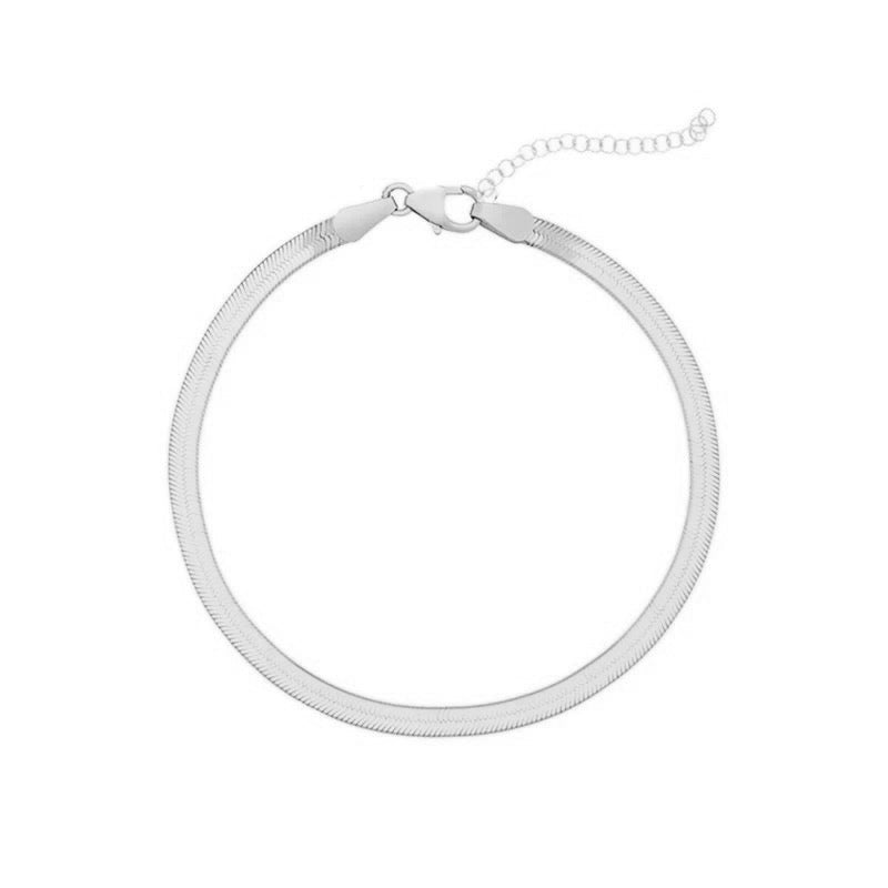 Flat bracelet